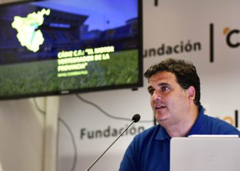 Rafael Contreras en un momento de la charla / FOTO: Cádiz CF