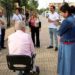 Alcaldesa y concejales charlan con vecinos / FOTO: Ayto.