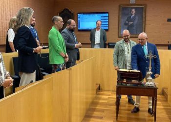 No faltó el crucifijo en la última toma de posesión / FOTO: Ayto.