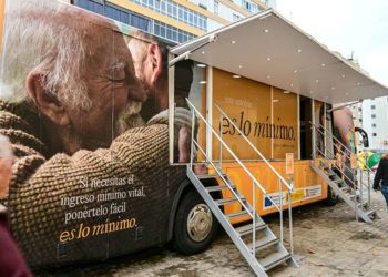 El bus está recorriendo media España / FOTO: Eulogio García