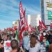 La marcha pasando junto al Área Sur / FOTO: @ccoocadiz