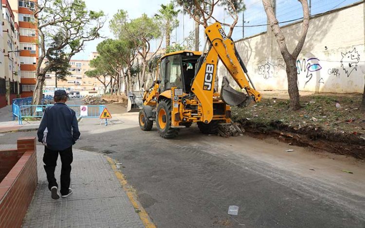 Actuando en el parterre de la calle / FOTO: Ayto.