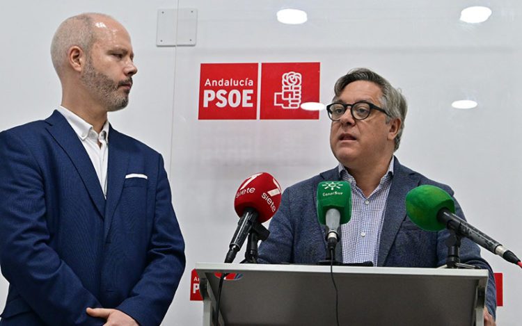 Ortega y Torres en rueda de prensa / FOTO: Eulogio García