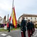 El izado del banderón en la plaza de Sevilla / FOTO: Eulogio García