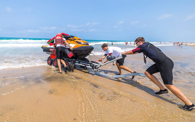 Simulacro de rescate celebrado el pasado verano en Camposoto / FOTO: Ayto.