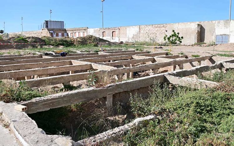 Interior del camposanto durante pasados trabajos de exhumación de restos de represaliados / FOTO: Eulogio García