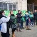 Integrantes de Marea Verde en la futura Glorieta de la Educación Pública / FOTO: Eulogio García