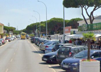 Tramo de la Carretera de La Barrosa en verano / FOTO: Google Maps