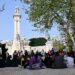 Actividad con escolares en el entorno del monumento a las Cortes / FOTO: Eulogio García