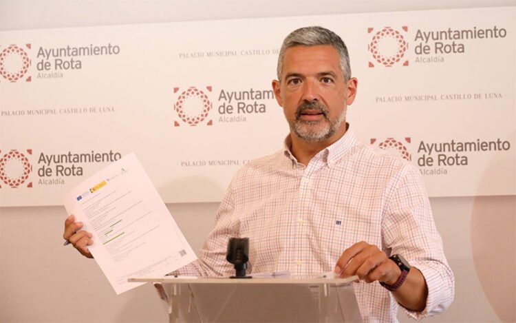 El alcalde en rueda de prensa / FOTO: Ayto.