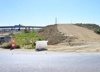 Trabajos en marcha en el entorno del polígono Tres Caminos / FOTO: Eulogio García