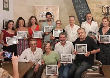 Foto de familia con los premiados / FOTO: La Casapuerta