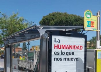 Detalle de una de las paradas de bus / FOTO: Ayto.