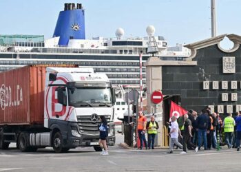 Una pasada protesta del sector en el Puerto de Cádiz / FOTO: Eulogio García