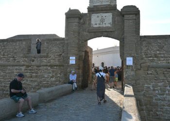 Ambiente en la entrada al castillo / FOTO: Eulogio García