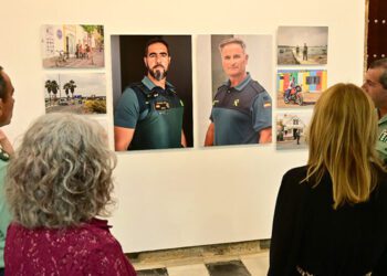 Autoridades conocen algunas obras antes de la inauguración / FOTO: Eulogio García