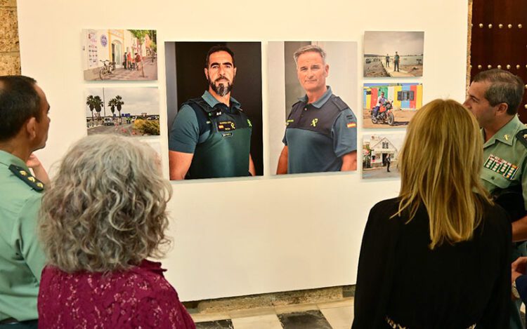 Autoridades conocen algunas obras antes de la inauguración / FOTO: Eulogio García