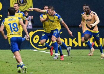 La felicidad de Alcaraz tras su gol, luego anulado / FOTO: Eulogio garcía