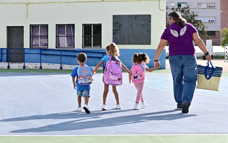 Llegando tarde a clase / FOTO: Eulogio García