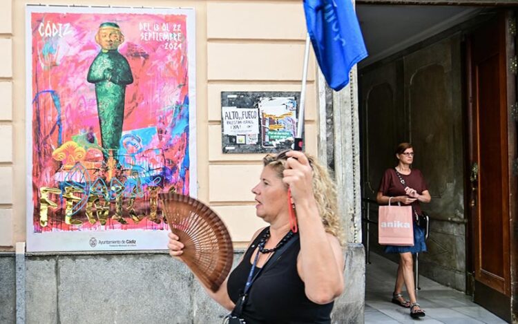 Cartel de Cádiz Fenicia en la calle Ancha / FOTO: Eulogio García