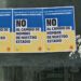 Carteles contra el nombre franquista para el estadio del Cádiz CF / FOTO: Eulogio García