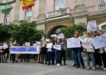 Una pasada protesta de plantilla de la Diputación / FOTO: Eulogio García