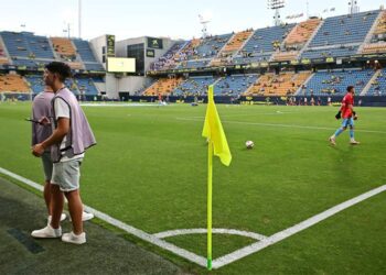 El estadio gaditano desde un córner / FOTO: Eulogio García