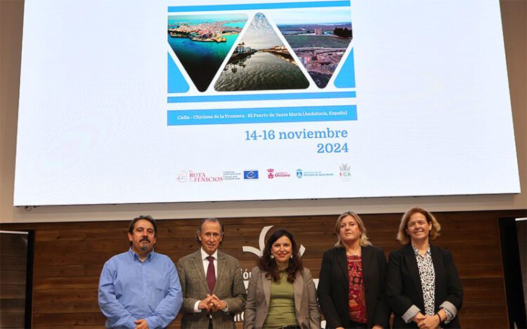 Presentando las actividades previstas por la Ruta de los Fenicios / FOTO: Ayto.