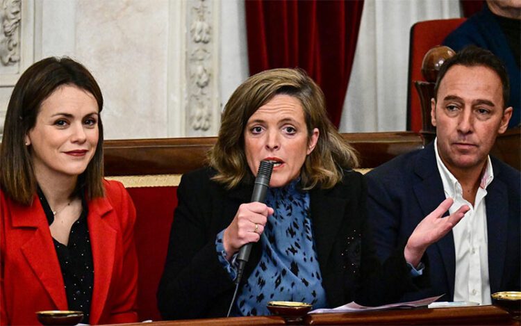 La concejala Maite González interviniendo en el pleno de diciembre / FOTO: Eulogio García