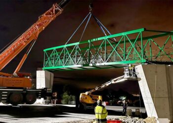 Trabajos nocturnos para poder cerrar la carretera / FOTO: Junta