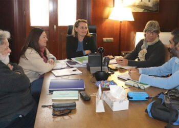 Reunión con representantes de la Asociación Bahía de Cádiz / FOTO: Ayto.