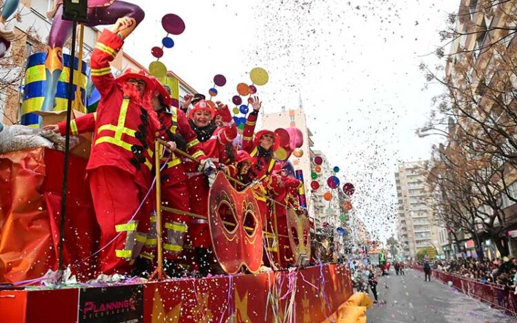 Una de las carrozas de la cabalgata de 2024 / FOTO: Eulogio García