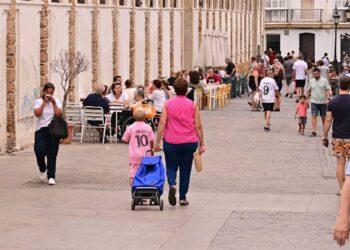 Jornada sin cruceristas alrededor del mercado de Cádiz / FOTO: Eulogio García