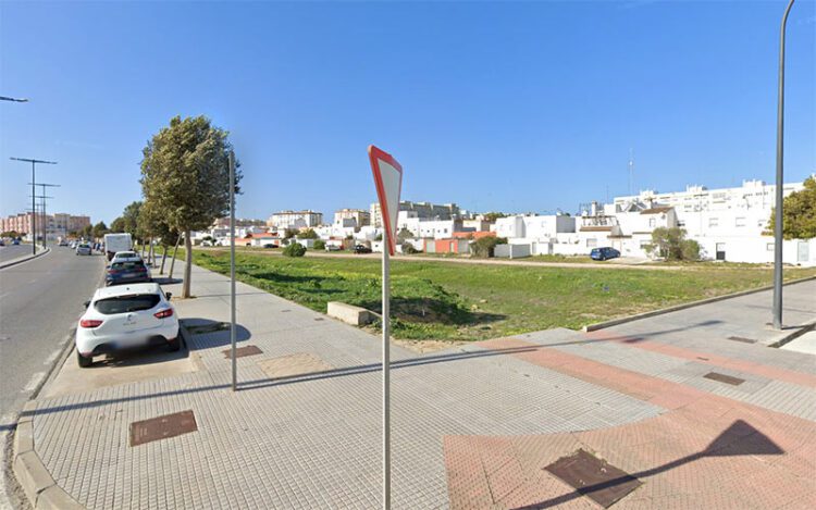 Solar de Ronda del Estero en el que se plantea la promoción de 162 viviendas