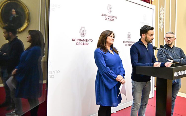 Concejales de AIG en rueda de prensa / FOTO: Eulogio García