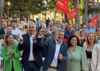 Ruiz Boix y Ruiz Arana coincidiendo en un mitin de la pasada campaña de las Europeas / FOTO: PSOE Rota