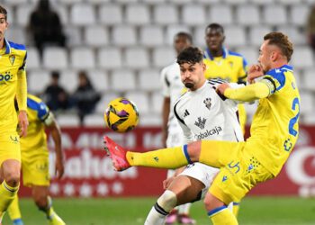 No fue el mejor partido de Ontiveros, ni del resto de cadistas / FOTO: Cádiz CF